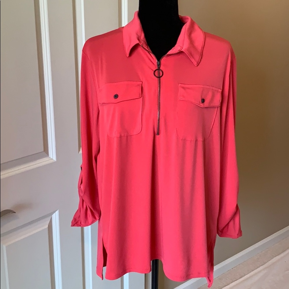 Kenneth Cole coral/red zip Top, XL